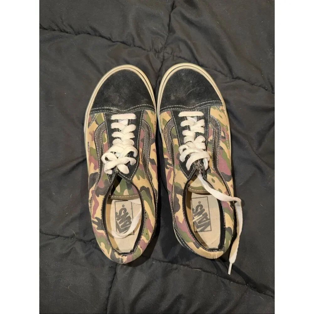 Camo vans size 6.5
